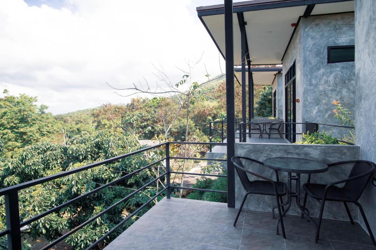 Makmai Sailom Heights Hotel Sattahip Exterior photo
