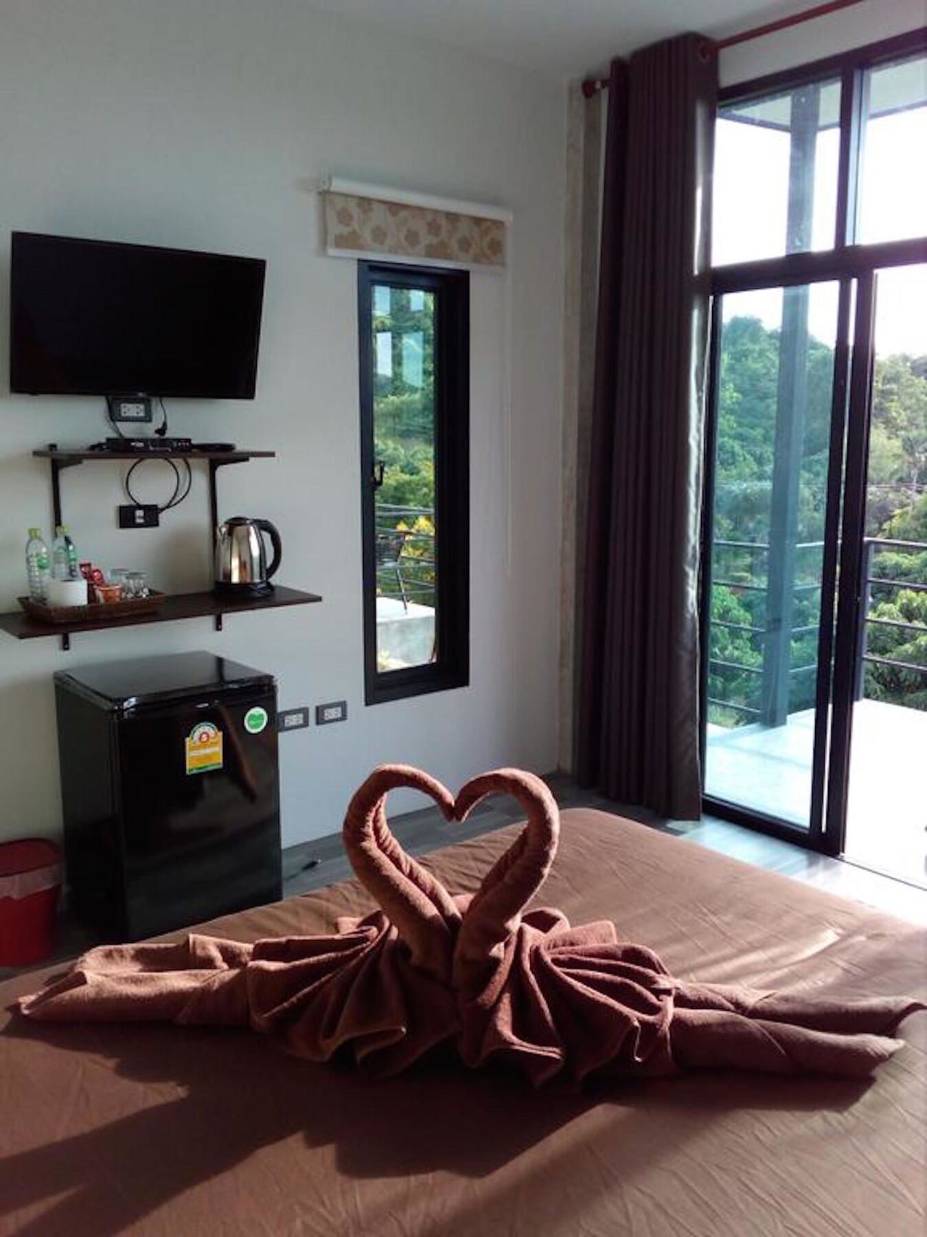 Makmai Sailom Heights Hotel Sattahip Exterior photo